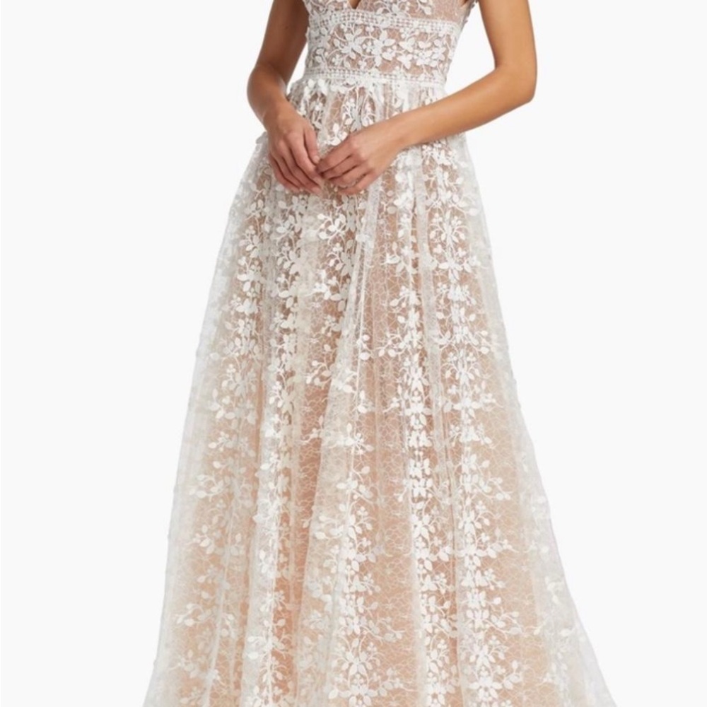 Bronx and Banco Women’s White Megan Maxi Dress